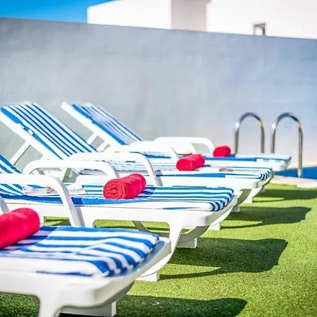 Villa Fanabe Sleeps 8 With Pool Air Con And Wifi *