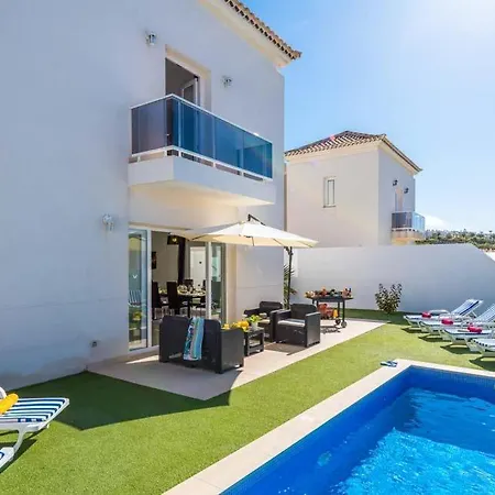 Fanabe Sleeps 8 With Pool Air Con And Wifi * Costa Adeje (Tenerife)